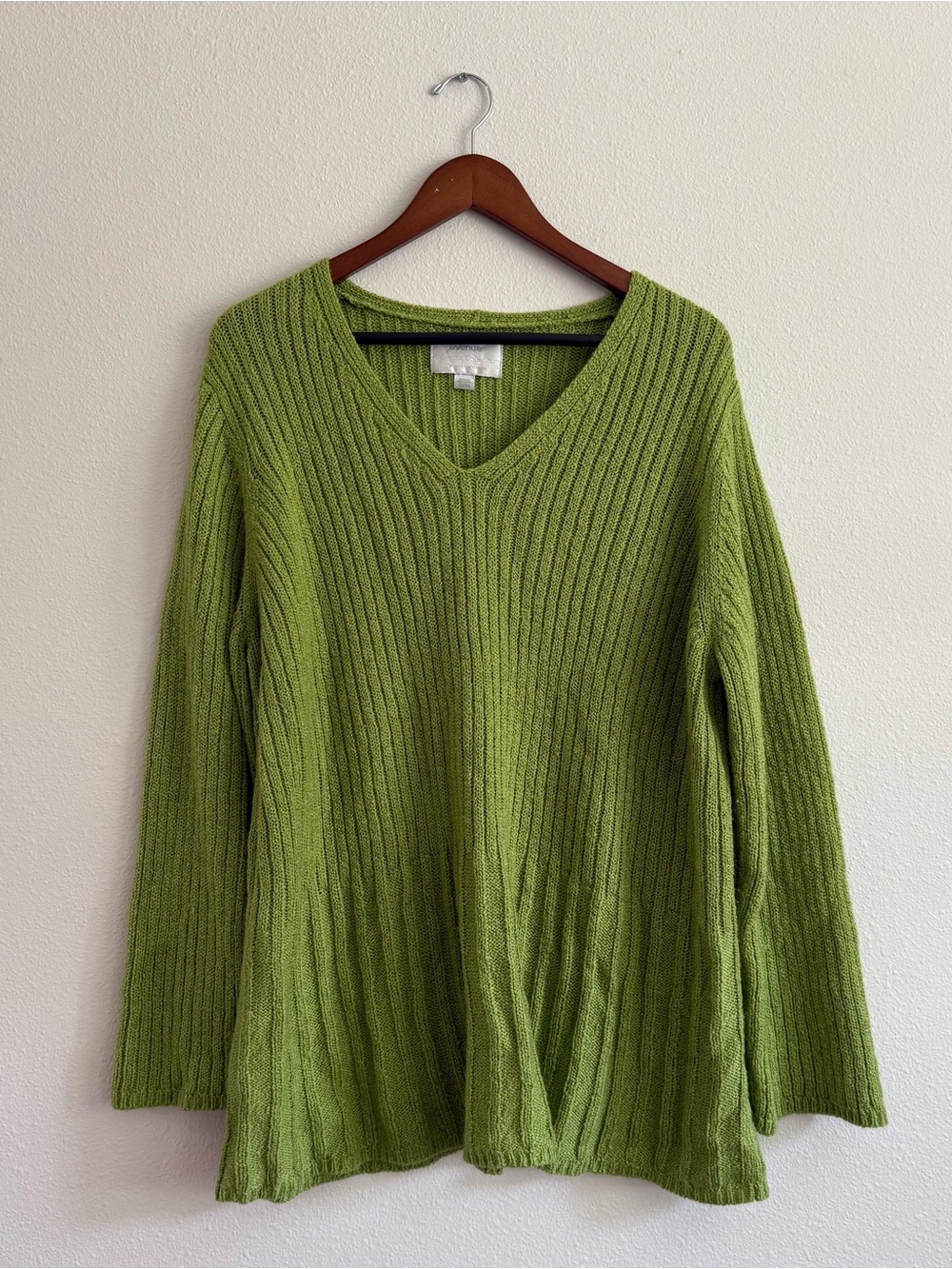 Green Ribbed V-Neck Women's Sweater